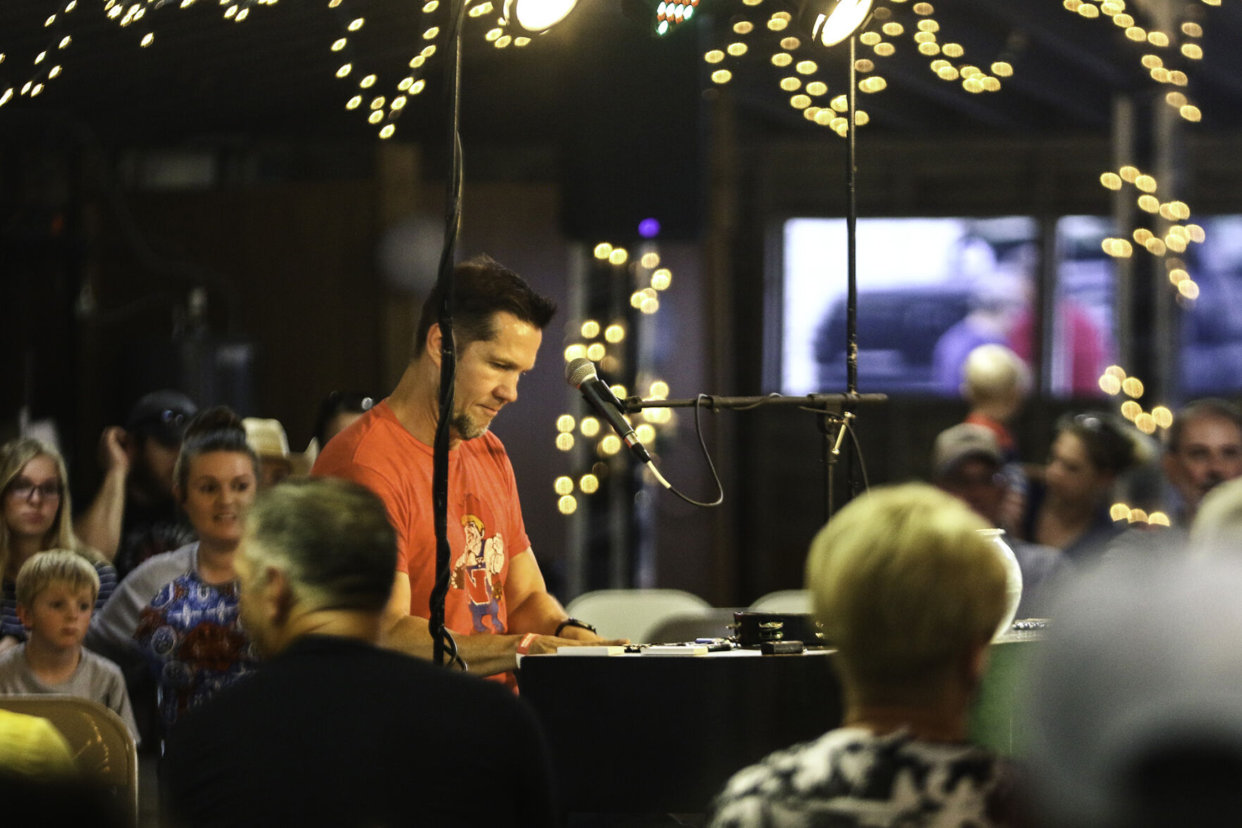 PHOTOS: Dueling Pianos